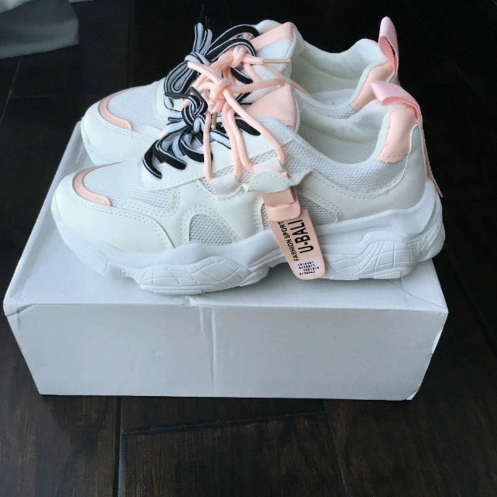 White/Pink Sporty Chunky Sole